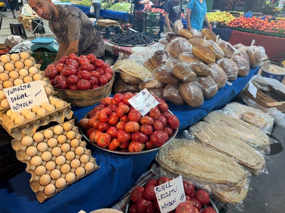 İzmit Doğu Kışla’da Doğal Ürün Bereketi! Taş Fırın Ekmeği 140 TL