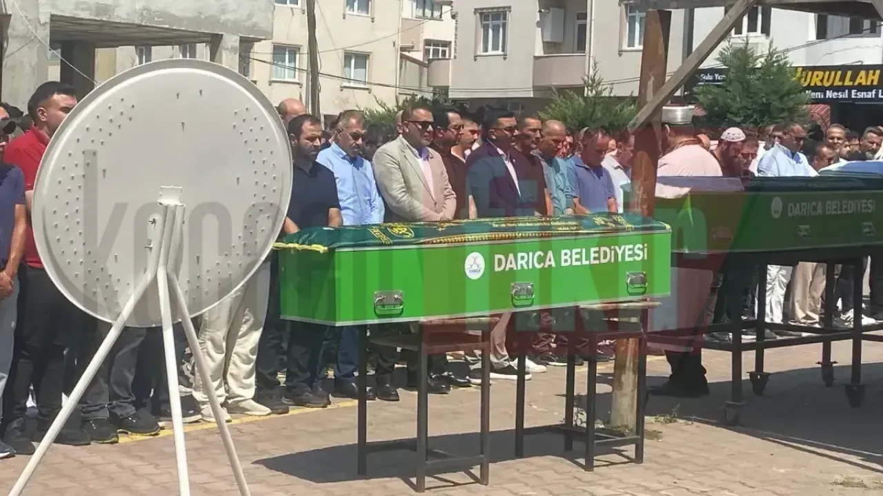 Darıca Sahili'nden cansız bedenleri çıkmıştı: 3 kardeş gözyaşlarıyla uğurlandı