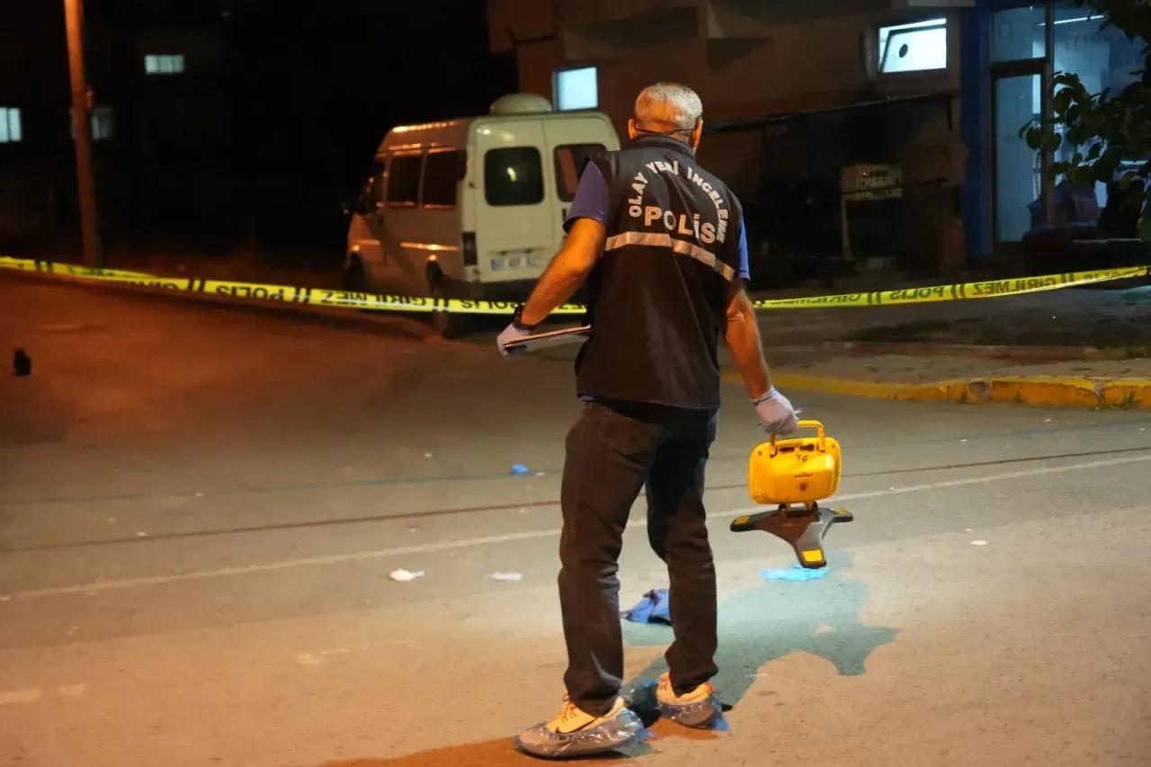 Nişanlı kızın kaçırılma iddiası ortalığı savaş alanına çevirdi: 5 kişi bıçaklandı