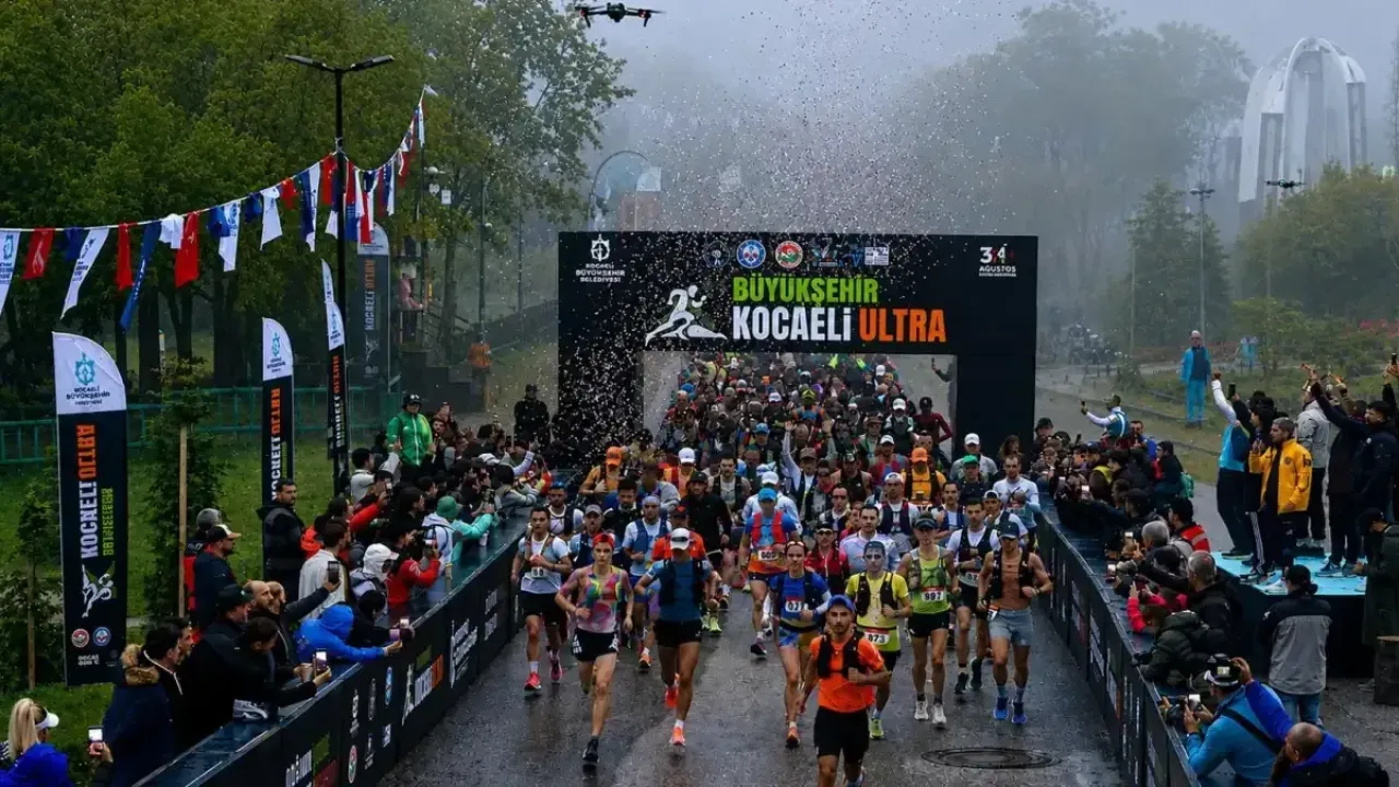 Kocaeli Ultra Trail’de yarış başladı: 905 sporcu parkurlara çıktı