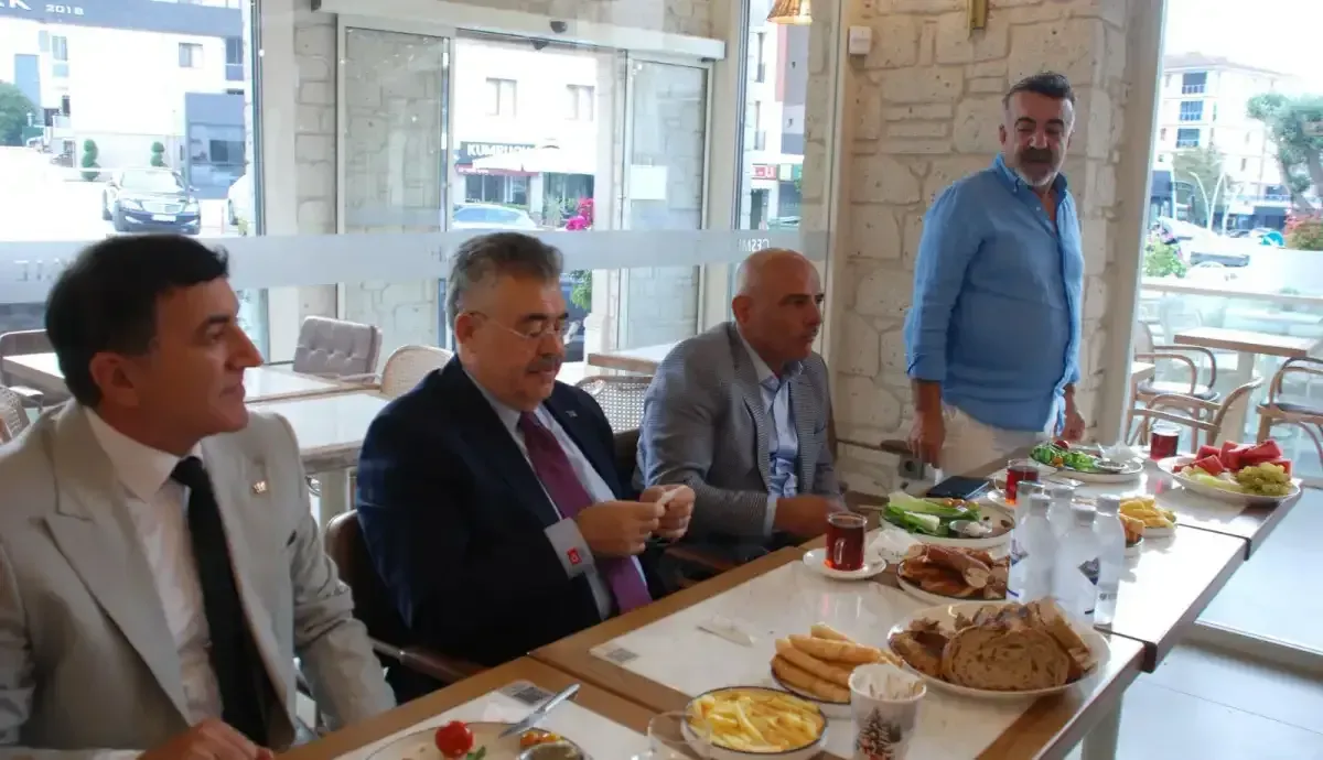 Kocaeli iş dünyası Körfez’de buluştu: “İş dünyası rahatlatılmalı”