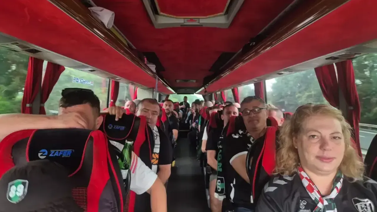 Kocelispor taraftarı deplasman yolunda