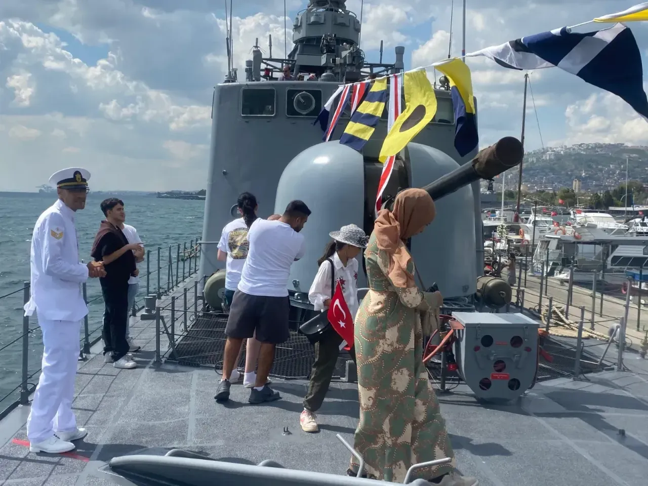 Zafer Bayramı’nda TCG Doğan’a yoğun ilgi
