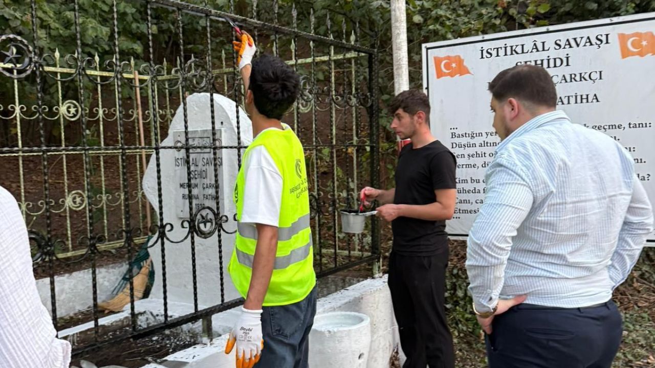 Başiskele'de ecdada vefa! İstiklal Savaşı şehidinin kabri yenilendi