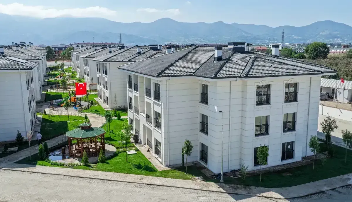 Kartepe’de konut heyecanı! 144 dairenin anahtarları sahiplerine veriliyor