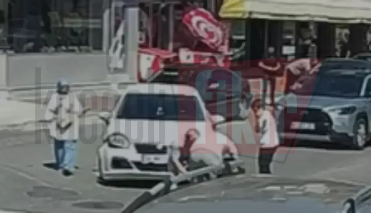 Kaza anı kamerada! Otomobil motosiklete böyle çarptı