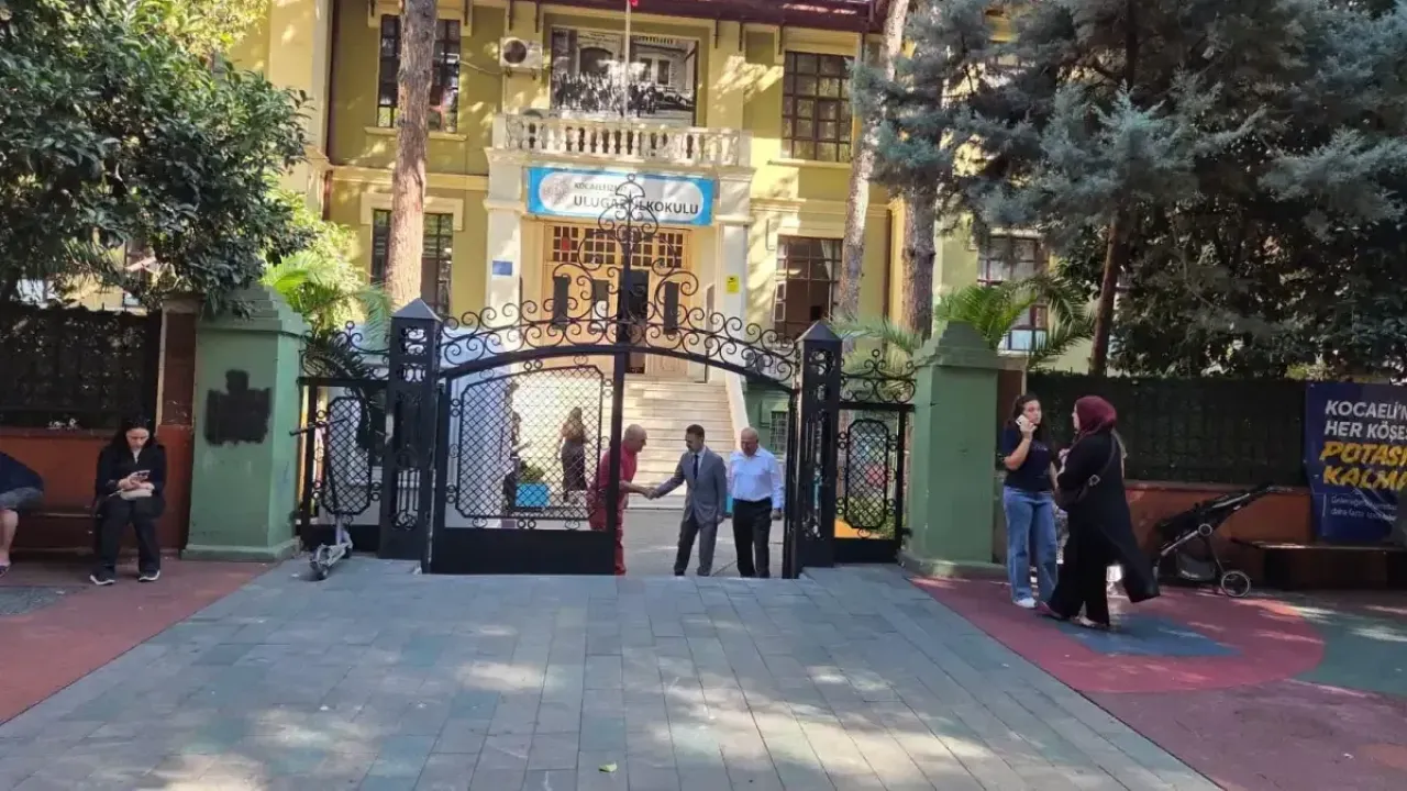 Vali Aktaş’tan yeni eğitim yılı öncesi okul ziyareti