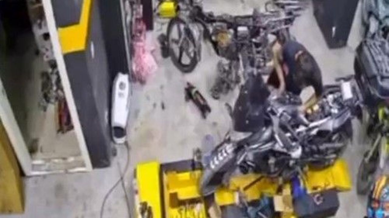 Ustasının sözünü dinlemedi, gece yarısına kadar çalıştı: Ödülü motosiklet oldu