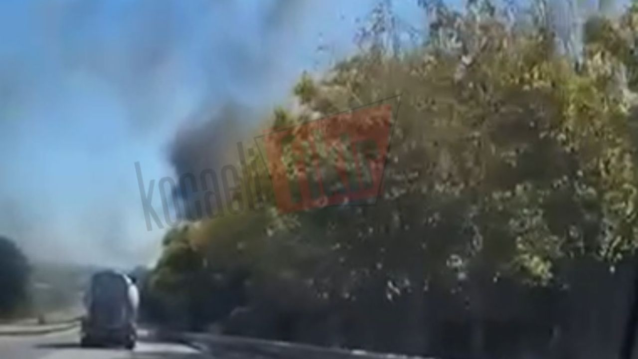 Kartepe’de eski fabrikanın çatısında yangın!