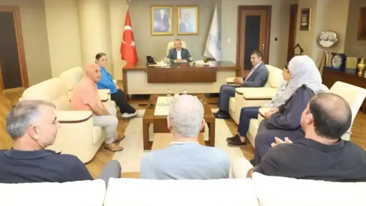 Büyükakın, DEM Parti heyetini ağırladı