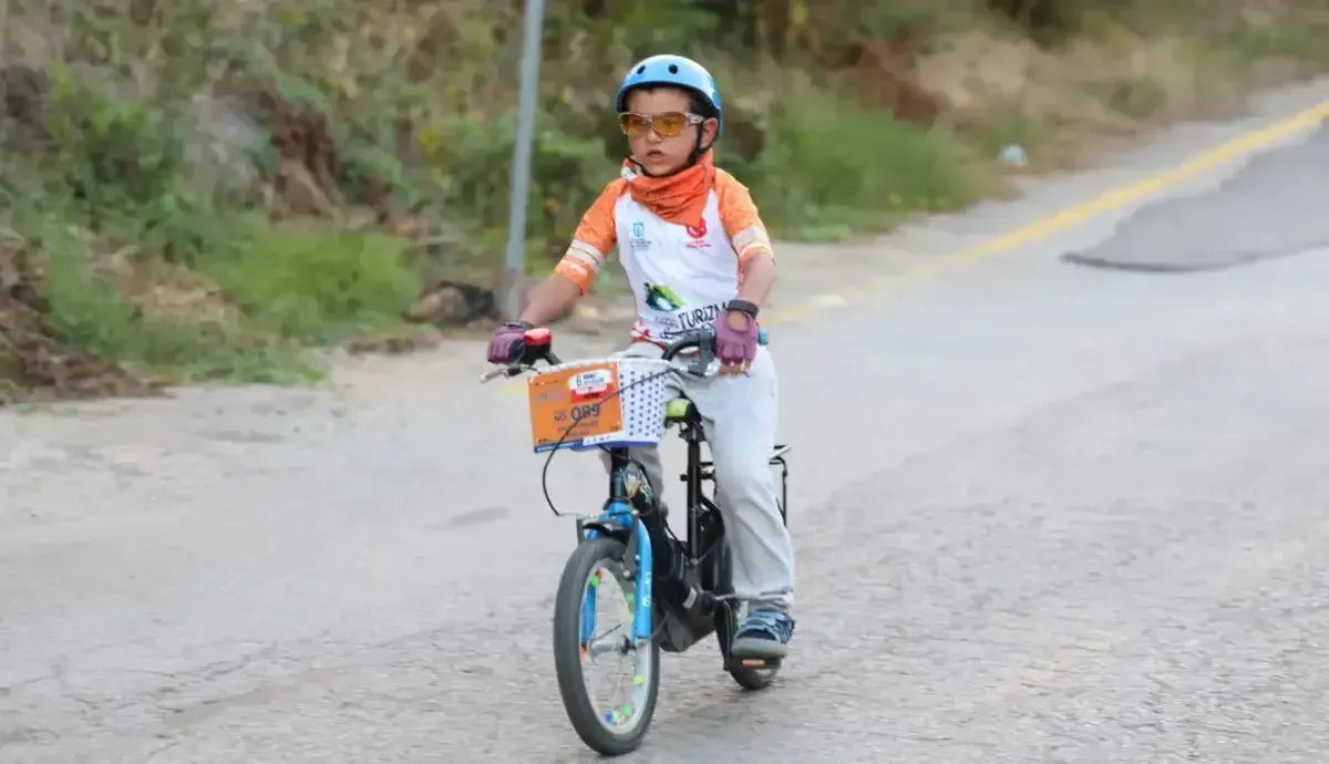 Kandıra’da 324 bisikletçi aynı rota için pedal çevirdi