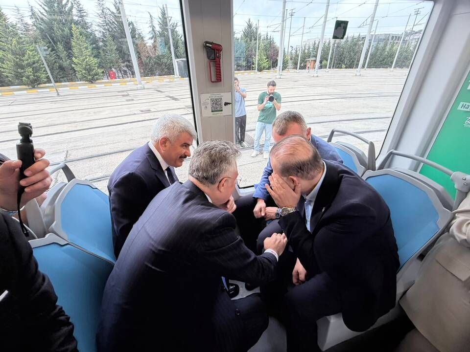 Kartepe’ye tramvay geldi! Büyükakın hedefini açıkladı