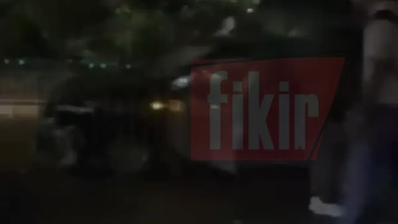 İzmit’te iki otomobil hurdaya döndü: Yaralanan olmadı