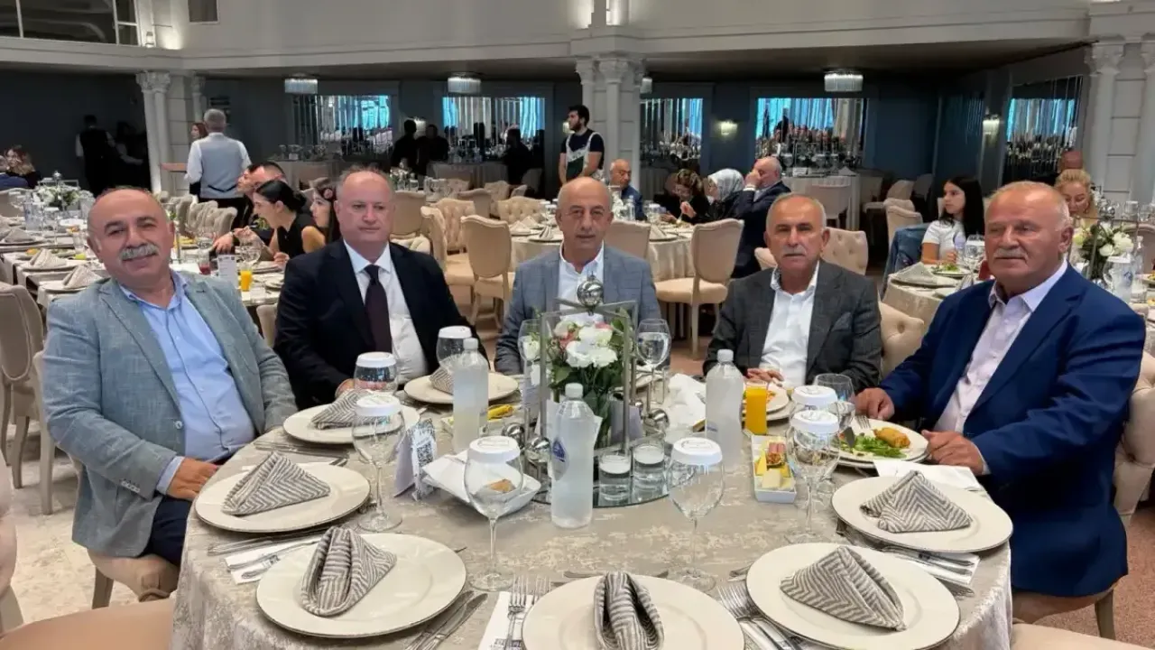 İrfan Yıldız’ın mutlu günü: Düğünde Kocaeli buluşması