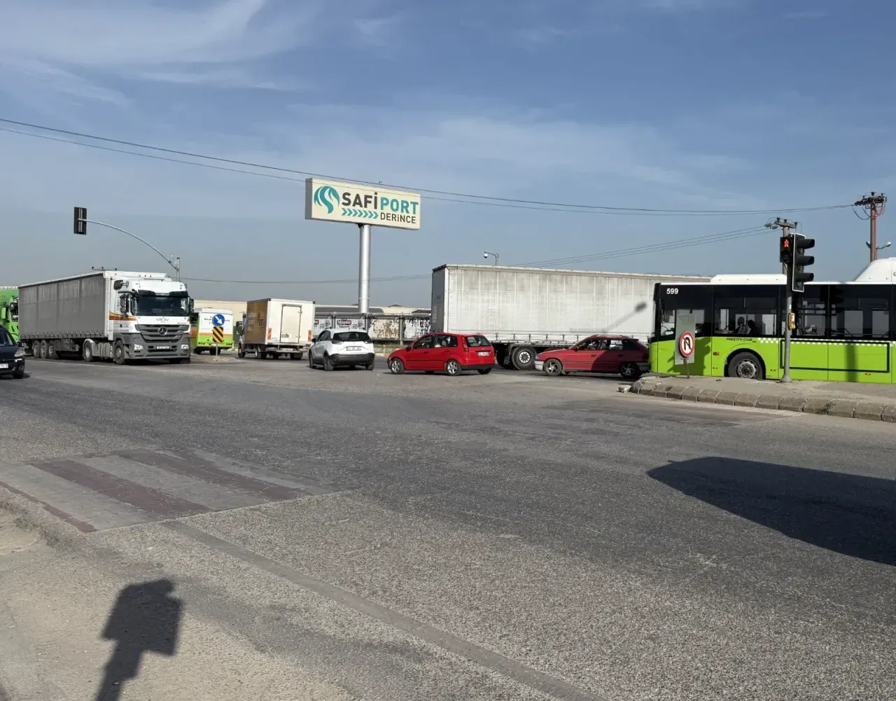 Derince’de Safiport tartışması büyüyor: “Trafik yükü vatandaşa kaldı”