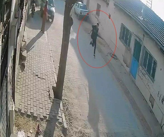 Manisa'da okula silahlı saldırı! Öğrenciler yaralandı