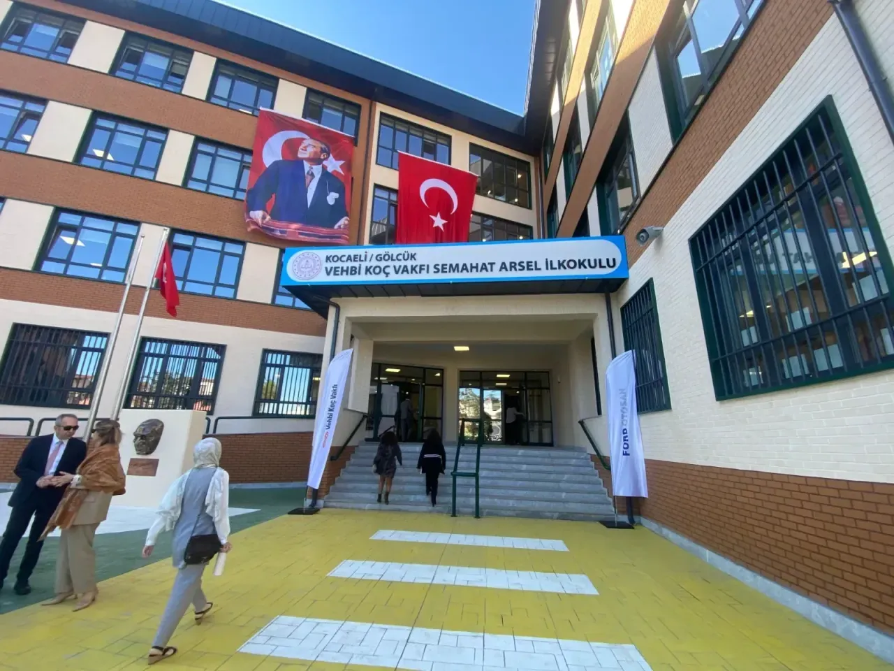 Kocaeli’ye Koç Grubu’ndan yeni okul müjdesi