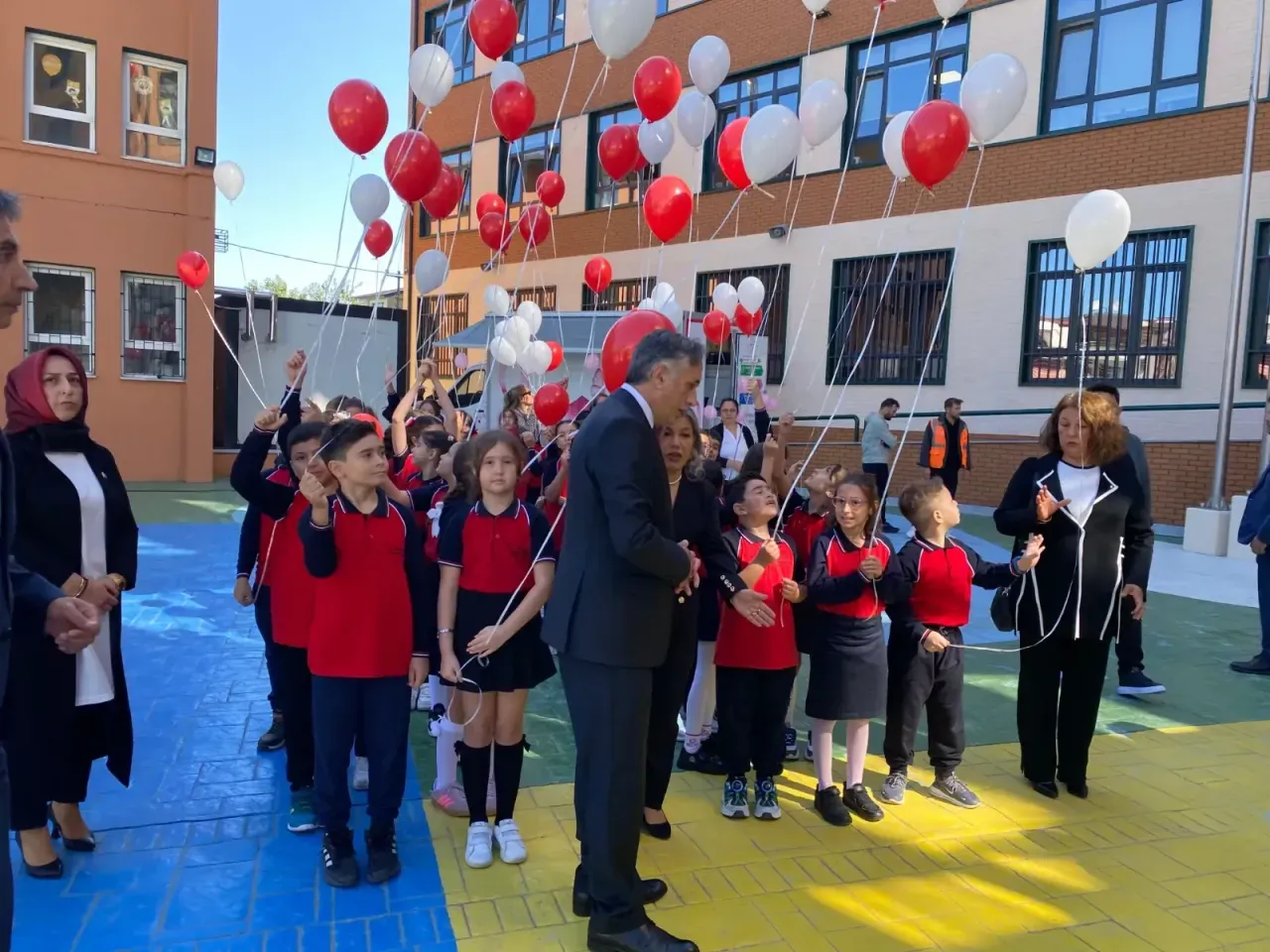 Kocaeli’ye Koç Grubu’ndan yeni okul müjdesi