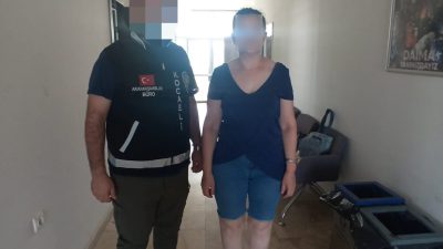 Kocaeli'de dolandırıcılık suçundan aranan A.H. (51) isimli şahıs İl Emniyet