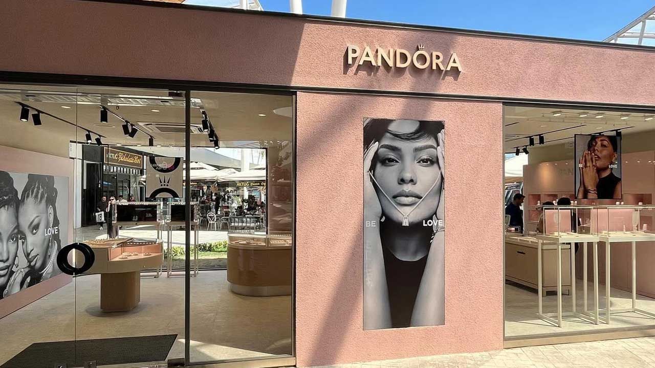 Dünyaca ünlü takı markası olan Pandora, 41 Burda AVM’de büyük