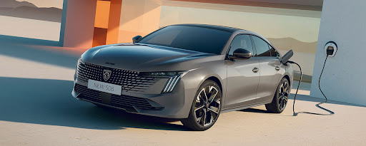 Otomobil devi Peugeot, amiral gemisi modeli olan 508’in üretimini durdurma