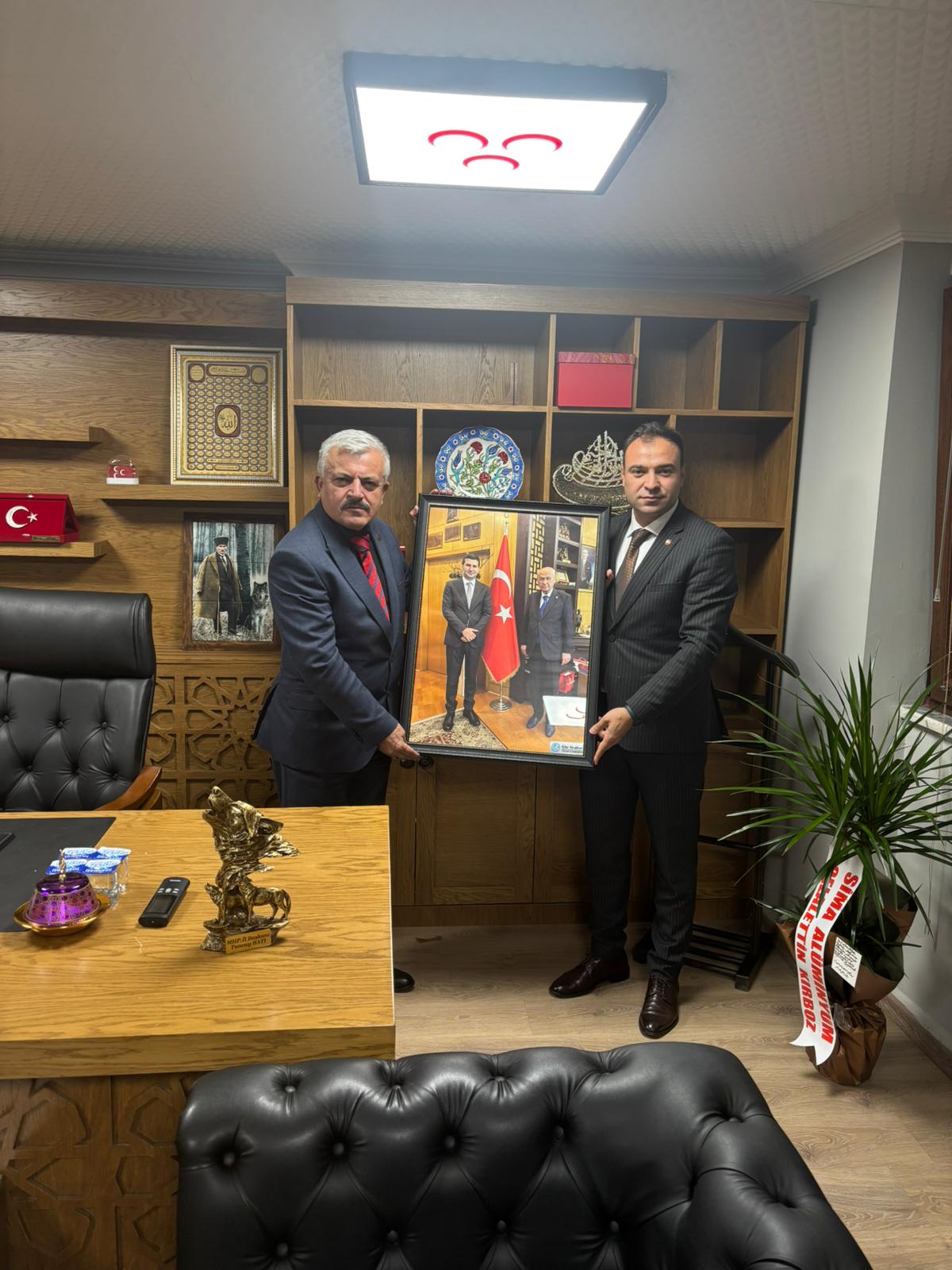 Kocaeli ülkü ocakları başkanı Abdülkadir Özdemir bu akşam Milliyetçi hareket