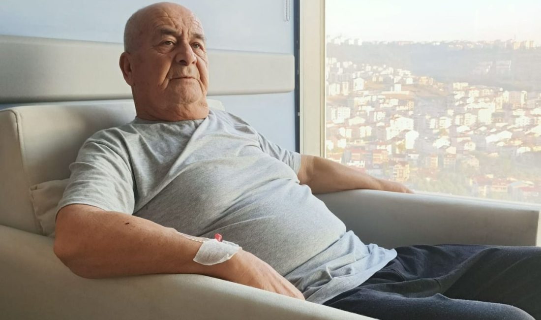 Kocaeli'de spor muhabirliği yapan Aziz Emre Gündeşen'in babası Osman Gündeşen