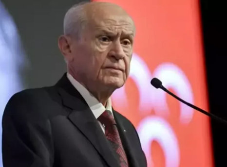 MHP Burdur İl Başkanlığı'nda yaşanan değişiklikler sonrası, eski il başkanı