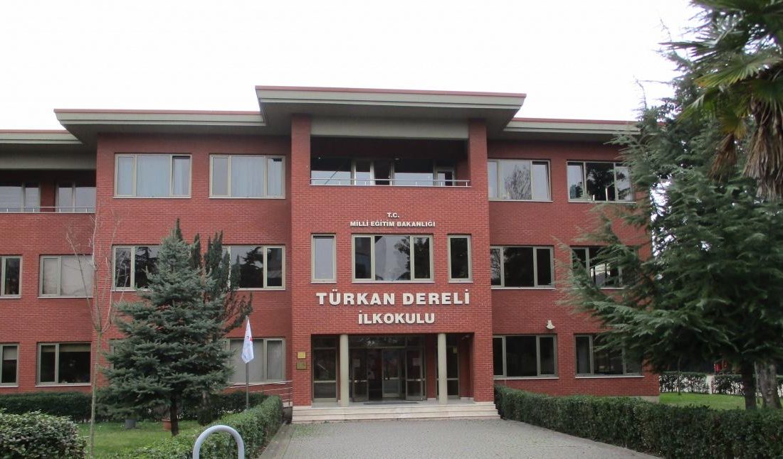 İzmit Türkan Dereli İlkokulu, Avrupa Birliği'nin dijital stratejileriyle uyumlu olarak,