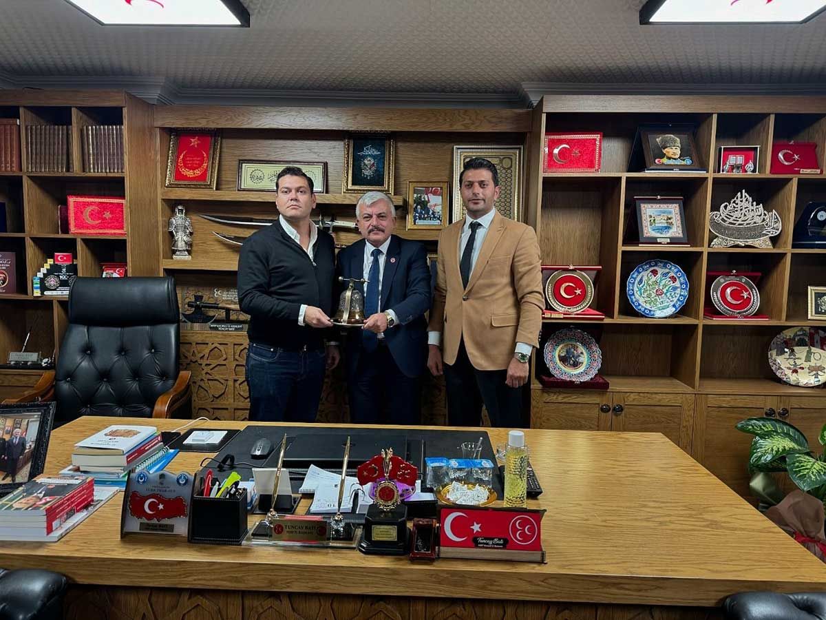 Martı ve TAG firmalarının kurucusu Oğuz Alper Öktem, MHP Kocaeli
