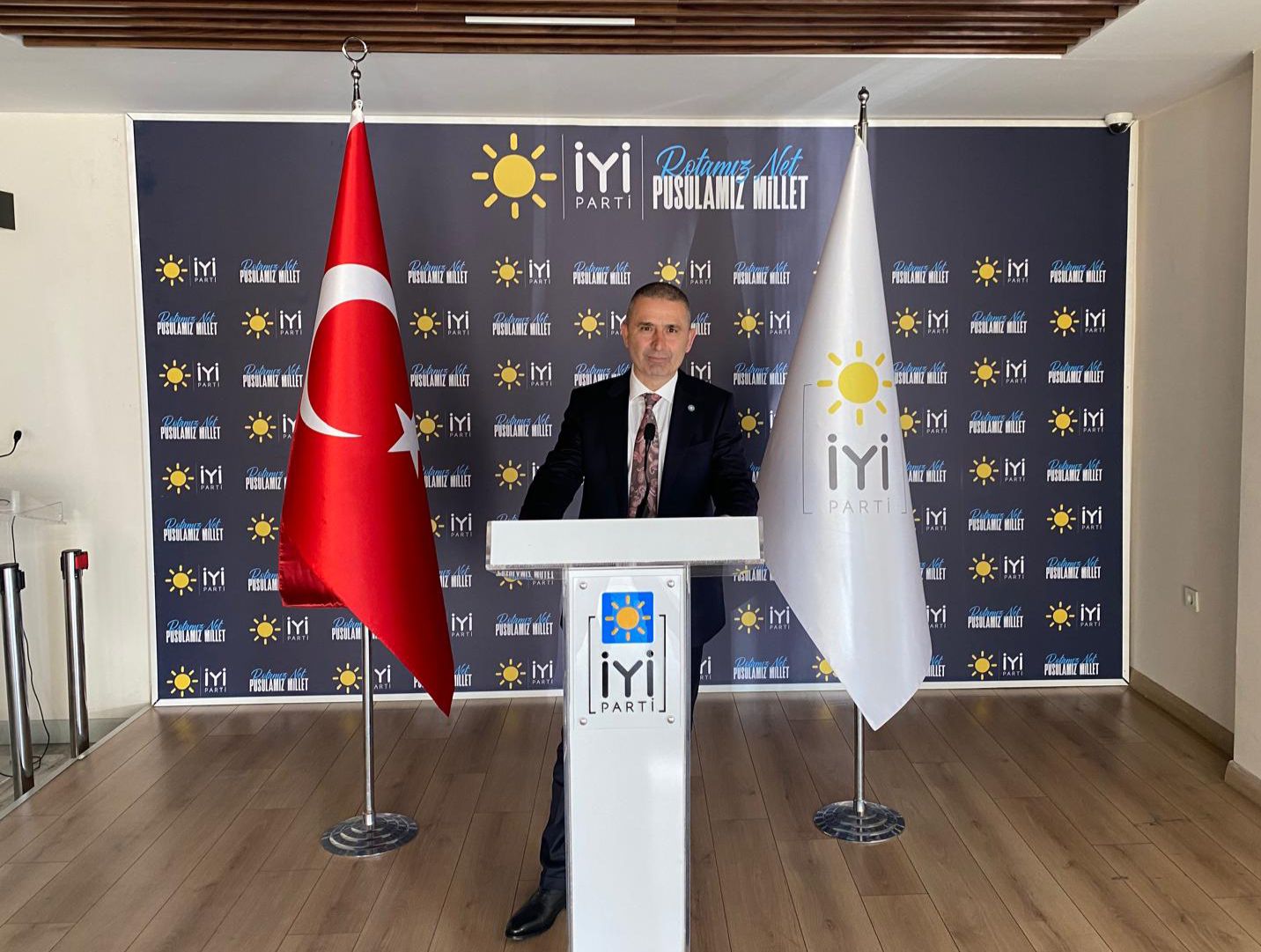 İYİ Parti Kocaeli İl Başkanı Av. M. Kamil Şirin, 10