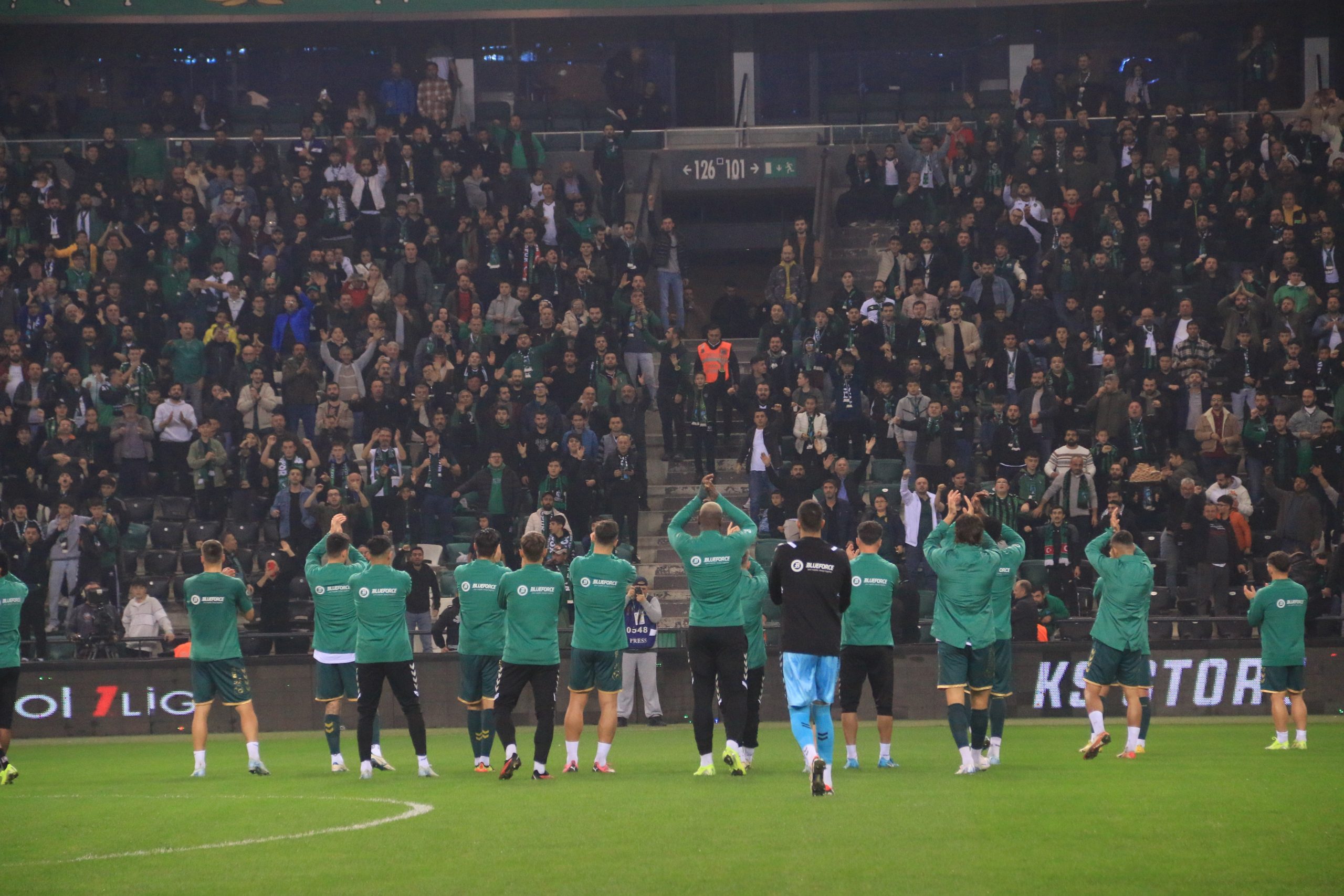 Kocaelispor 90'da Mendes ile hayat buldu! 2-1