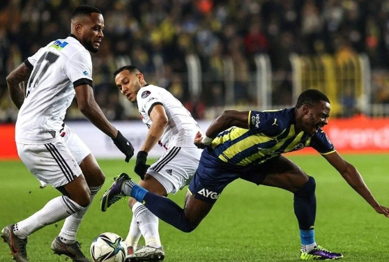 Beşiktaş-Fenerbahçe derbisi