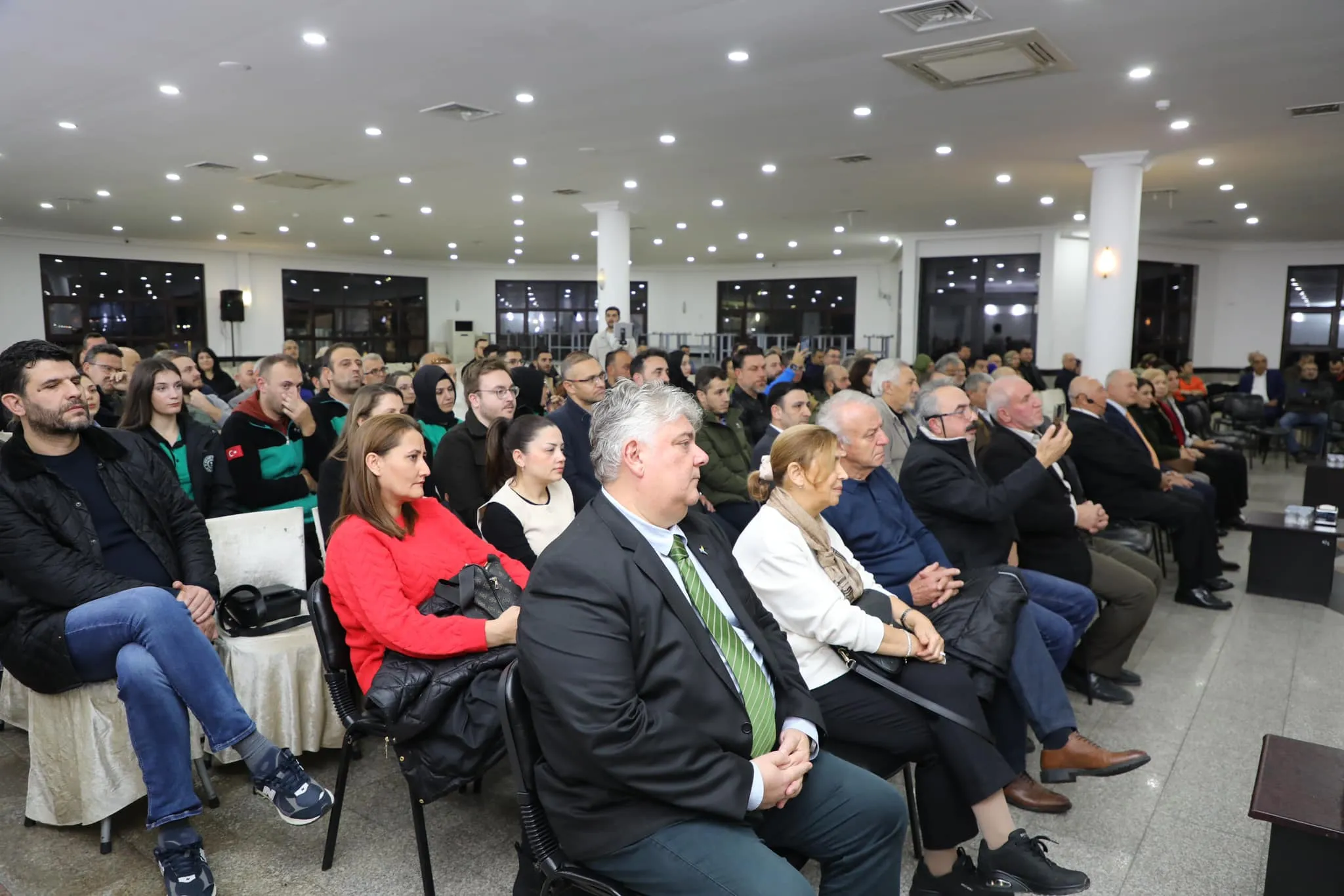 Prof. Dr. Övgün Ahmet Ercan'dan Karamürsel'e deprem uyarısı