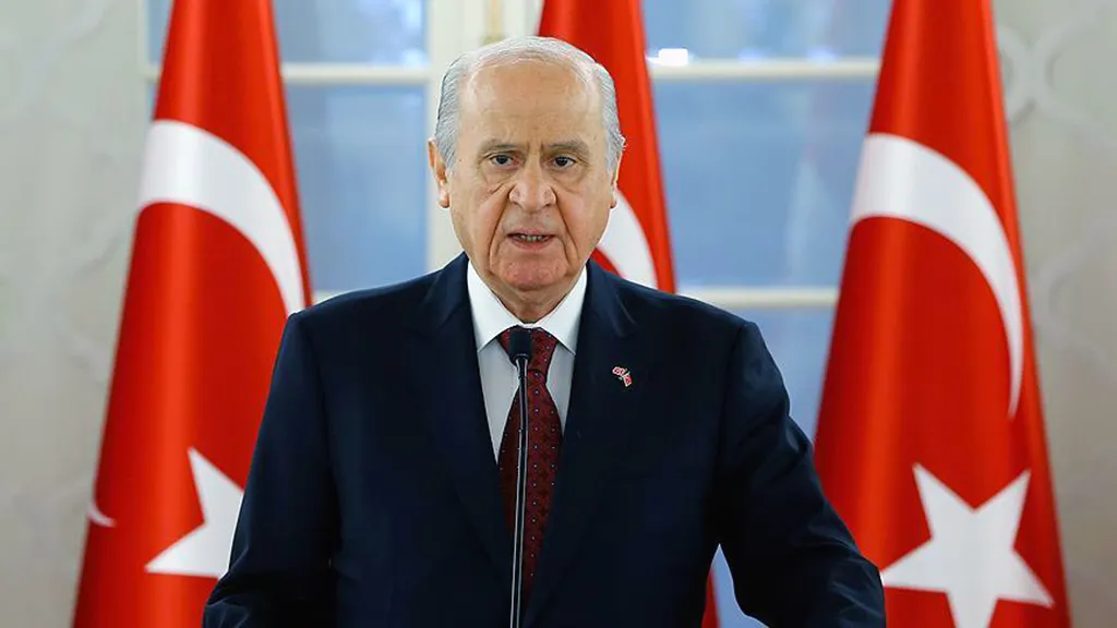 DEM Parti Eş Genel Başkanı Tuncer Bakırhan, MHP lideri Devlet