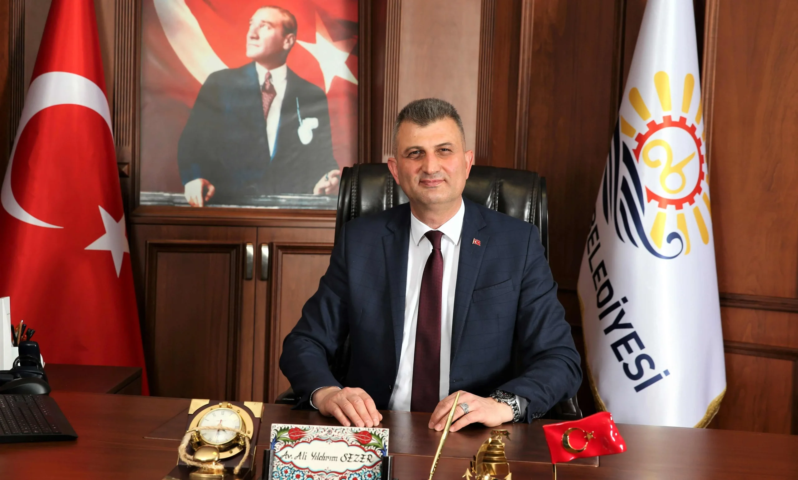 Gölcük Belediye Başkanı Ali Yıldırım Sezer, 2025 yılının barışın, hoşgörünün