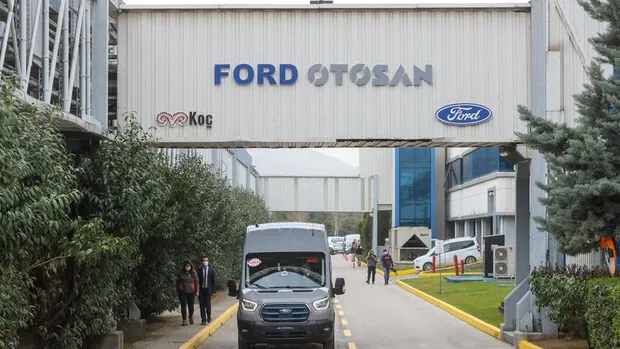 Ford 94 personel alacak! İşte şartlar