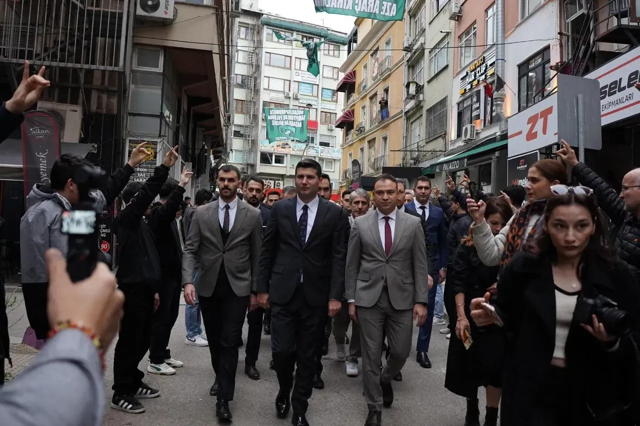 Ülkü Ocakları Genel Başkanı Ahmet Yiğit Yıldırım, İzmit'te Kocaeli Ülkü