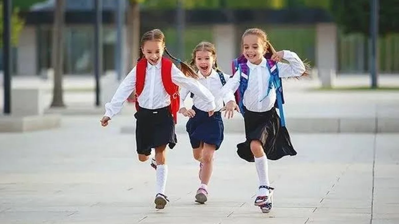 13 Ocak'ta okullar tatil mi olacak ?