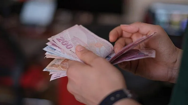 Bayram ihtiyaç kredisi veren bankalar 2025: En düşük faizli seçenekler