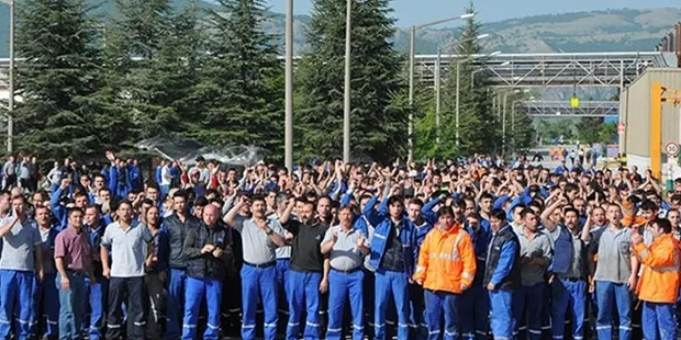 Ford işçisi 3 bin TL'lik ikramiyeye tepkili! "Patron çok zor durumda arkadaşlar!"