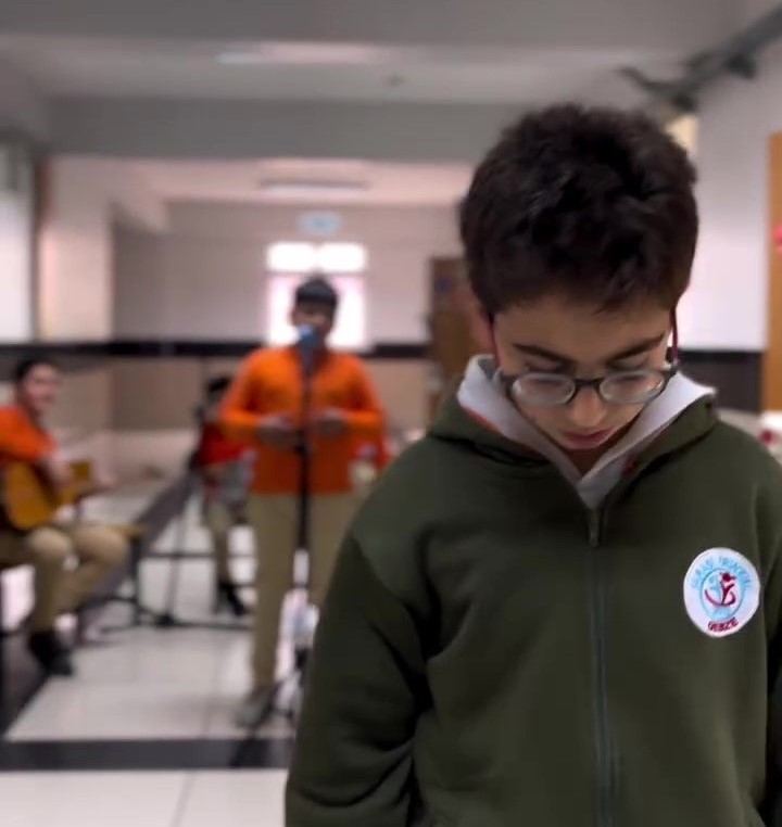 Takdir belgesini kıl payı kaybeden öğrenciler için 'Gassal' videosu