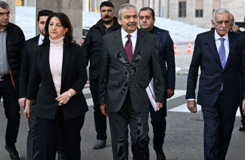 Ak Parti ve Dem Parti ne konuştu