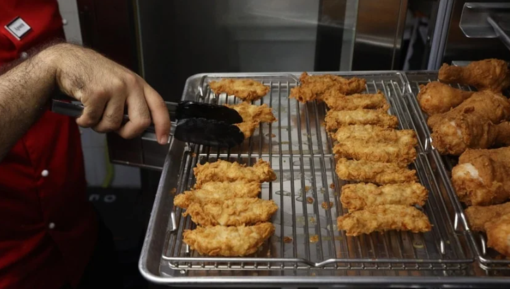 Ünlü fast food zincirleri Türkiye'de kepenk indiriyor