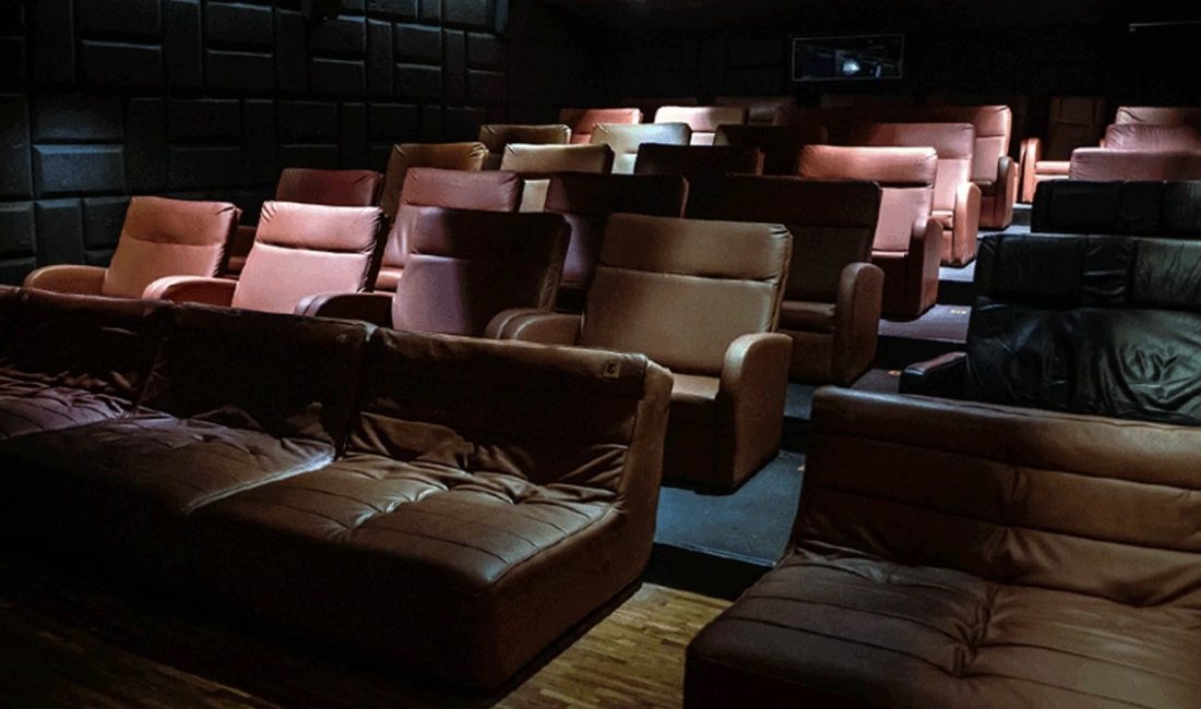 Eskişehir, kültürel zenginlikleriyle göz kamaştırıyor. Çok sayıda tiyatro ve sinema