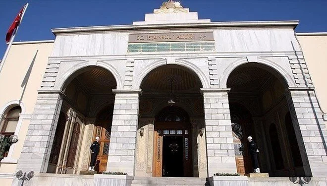 Cumhuriyet Halk Partisi'nden bir heyet, İstanbul Valisi Davut Gül'ü ziyaret