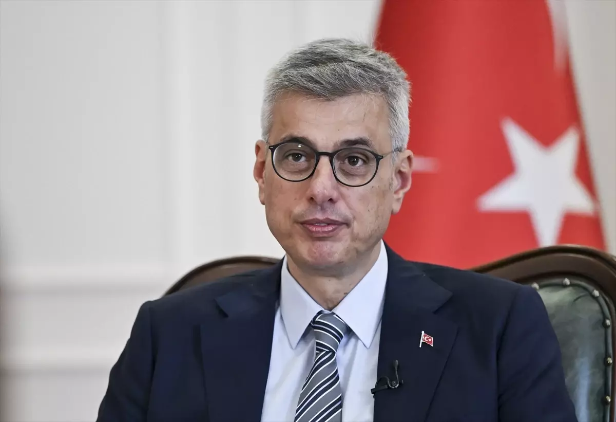 Sağlık Bakanı Kemal Memişoğlu, son dönemde artan kene vakalarıyla ilgili