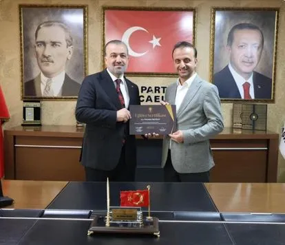 Eğitime katılan AK Partili başkanlar sertifikalarını aldı