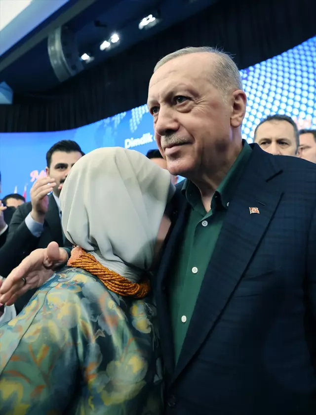 Cumhurbaşkanı Erdoğan'ın PKK'nın silah bırakma sürecine ilişkin tarihi konuşması sırasında