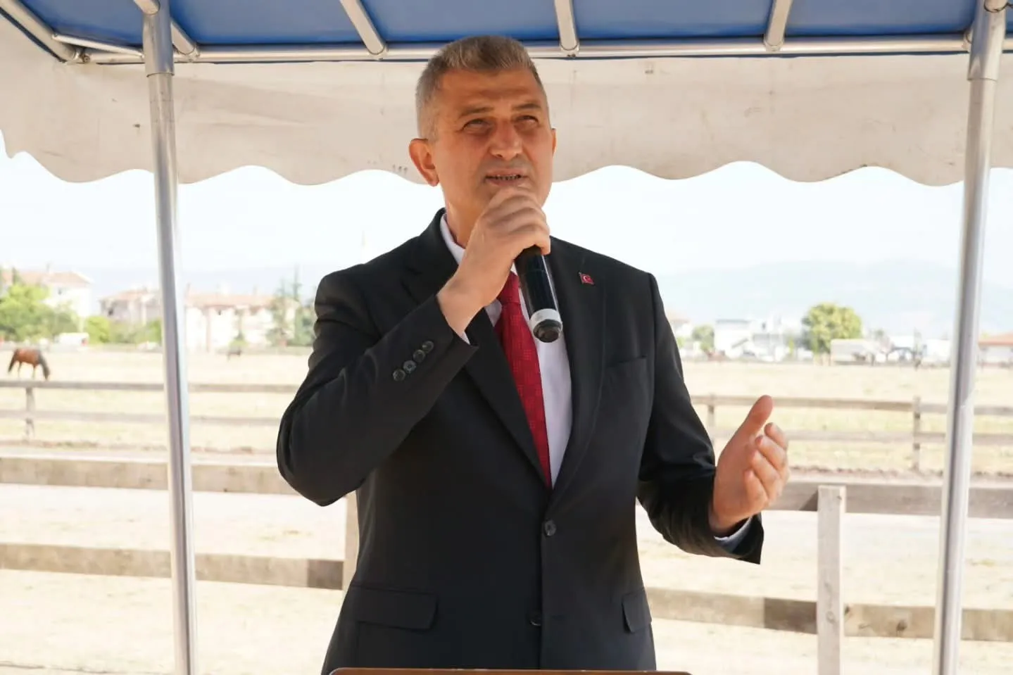 Rahvan At Yarışı Gölcük Koşusu nefesleri kesti